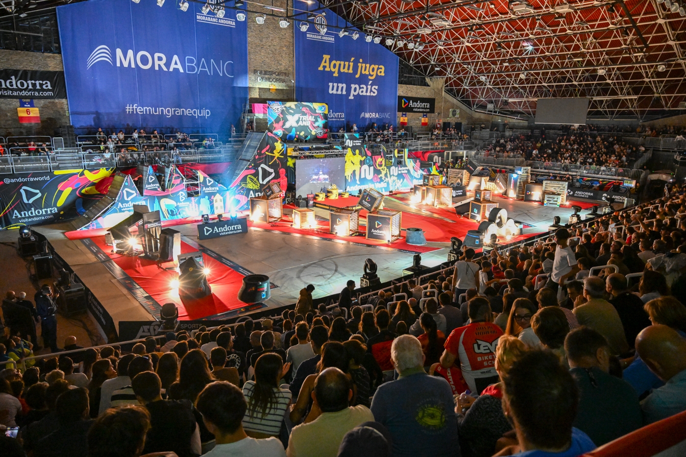 Le Championnat du Monde FIM de X-Trial 2026 d�bute � Andorre-la-Vieille !